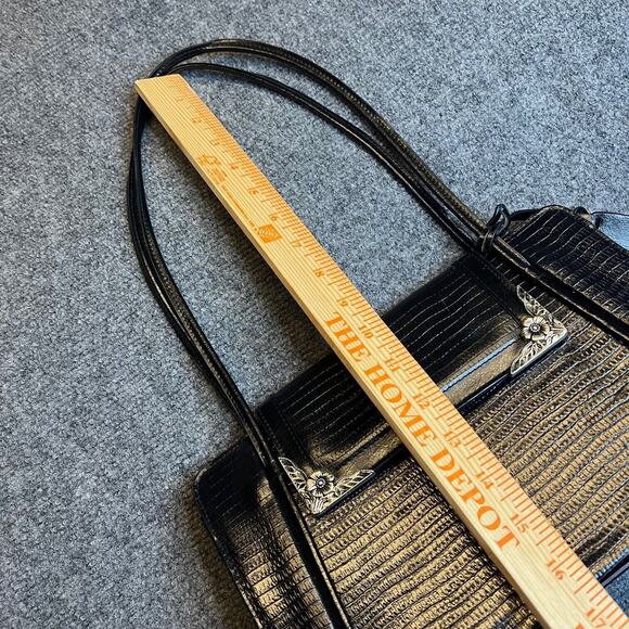 Marc Chantel MC Shoulder Bag Purse Womens Black Embossed Leather Silver Flower - Picture 10 of 10